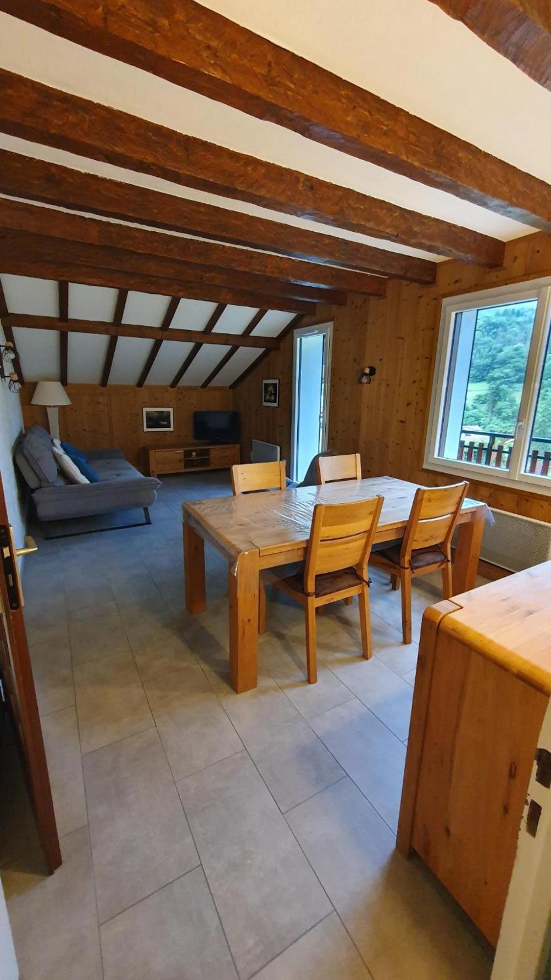 Agreable T3 Entre Lac Et Montagne Seythenex Luaran gambar