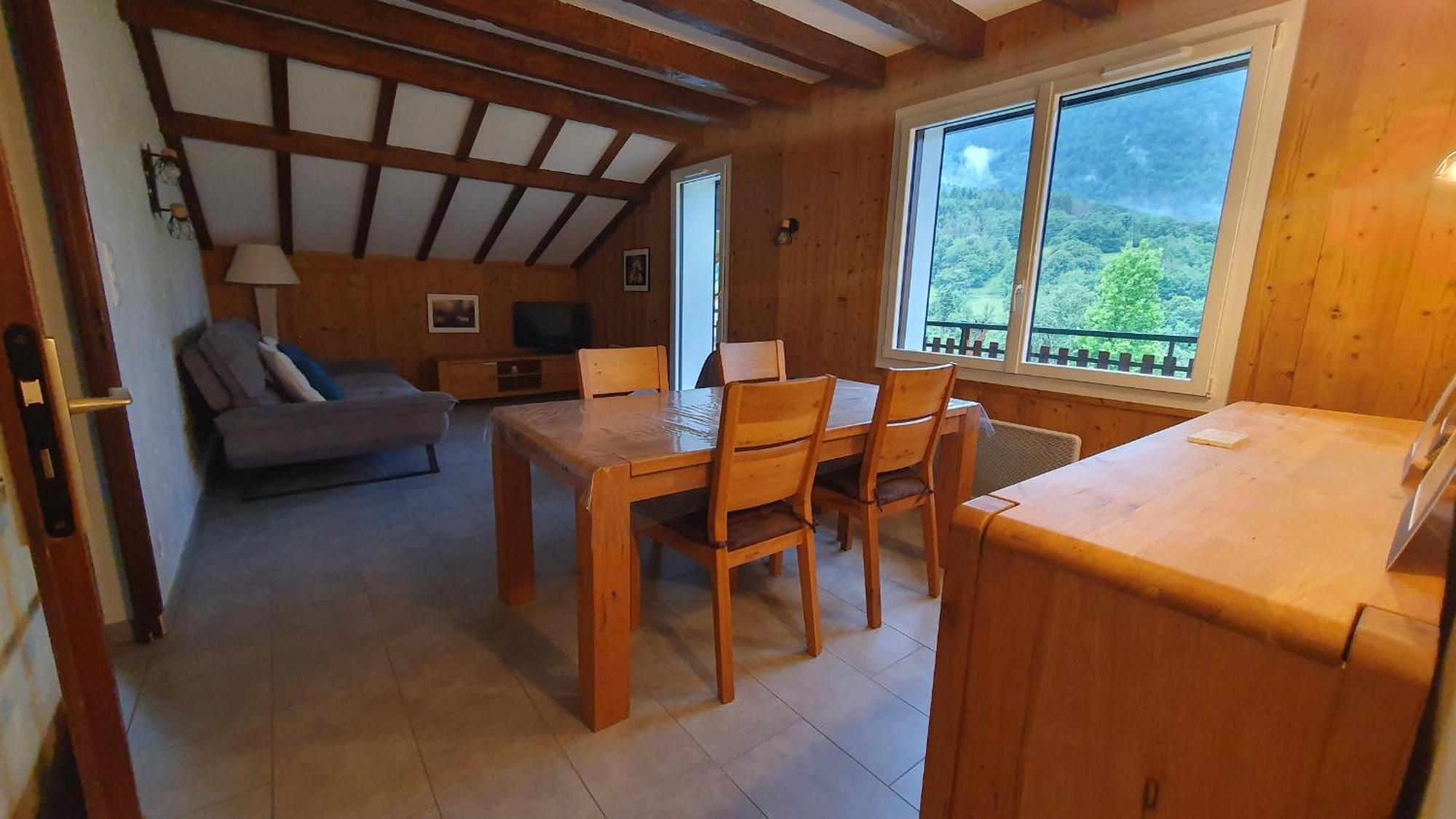 Agreable T3 Entre Lac Et Montagne Seythenex Luaran gambar